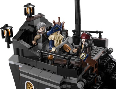 LEGO Pirates of the Caribbean Black Pearl2