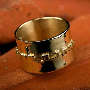 Ring of Love gold
