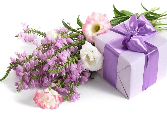 Flowers: The Ultimate Source For Gifts And Decorating