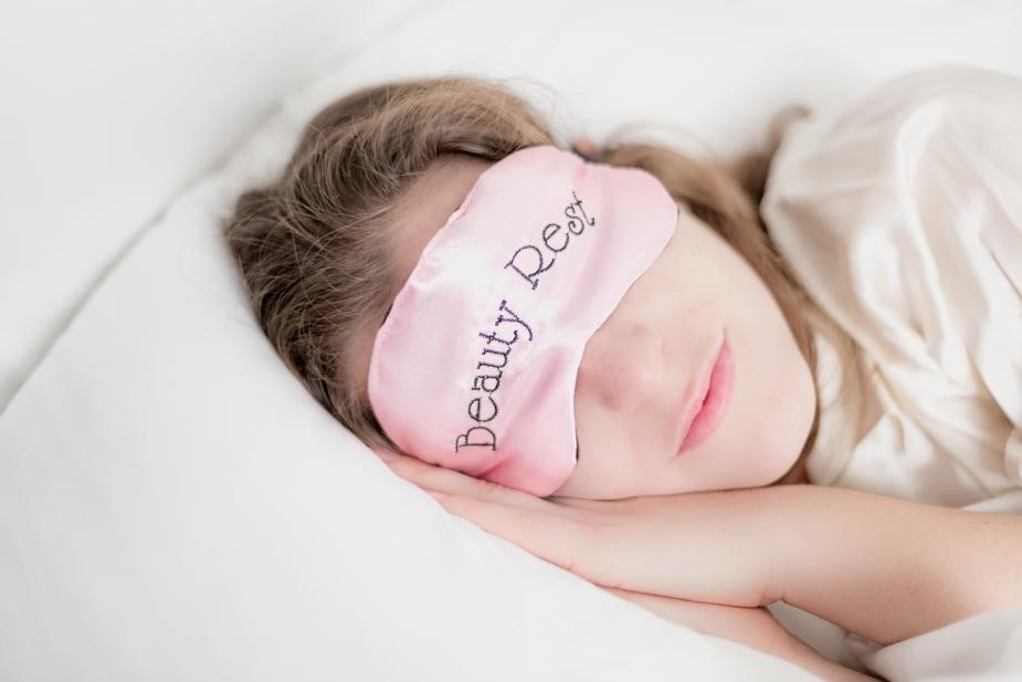 13 Unique Party Gifts for The Bride-to-Be 15