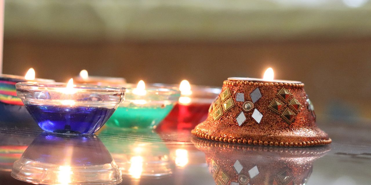 Mind-blowing Diwali Gifts Ideas for Couples