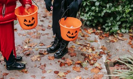 Stylish and Spooky: Fashionable Clothes Ideas for Gifting This Halloween